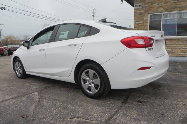 2017 Chevrolet Cruze LS Auto