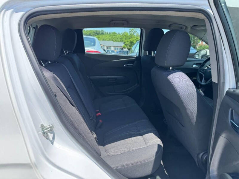 2016 Chevrolet Sonic LT Auto