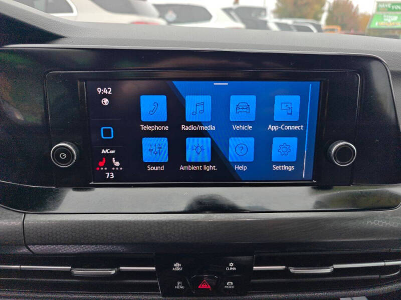 2023 Volkswagen Golf GTI 40th Anniversary Edition