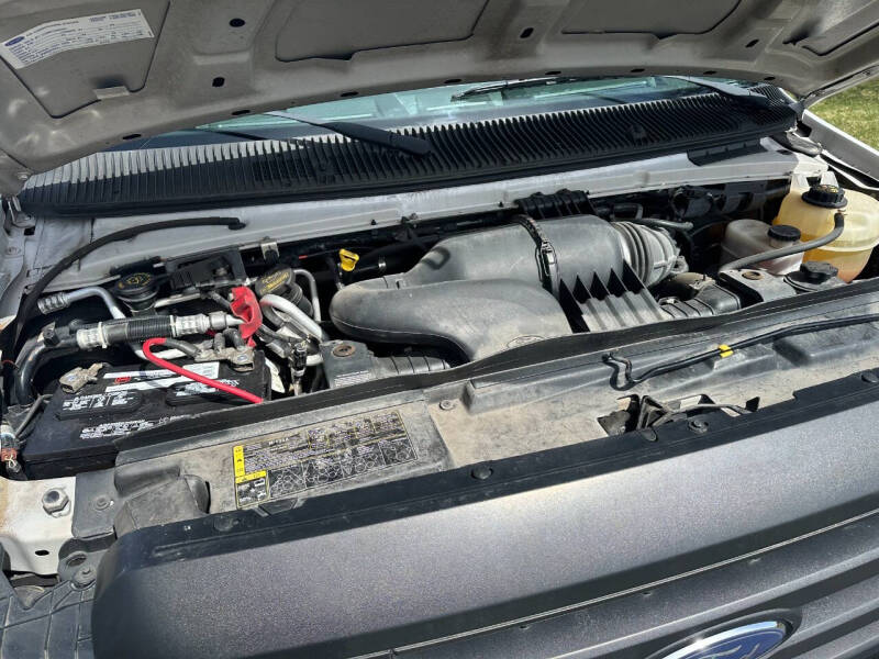 2012 Ford E-Series E-350 SD