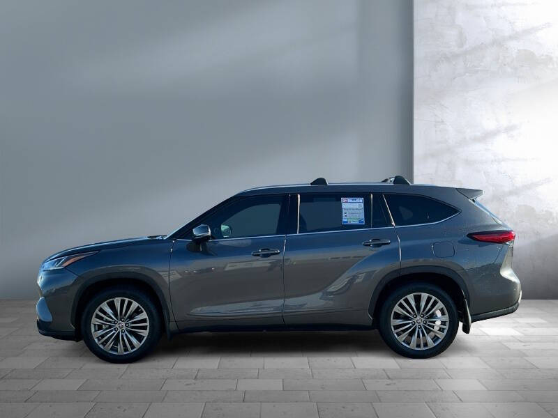 2020 Toyota Highlander Platinum