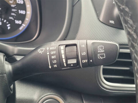 2020 Hyundai Kona SEL