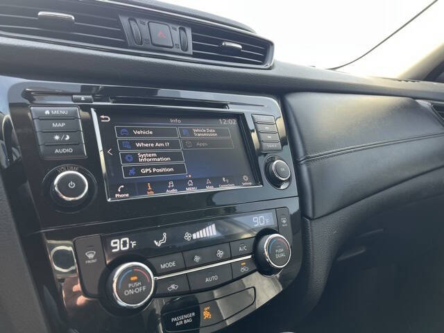 2020 Nissan Rogue SL