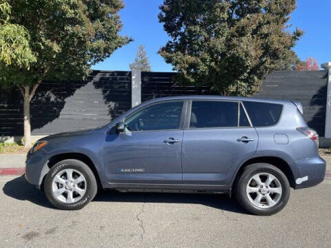 2012 Toyota RAV4 EV