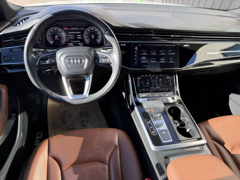 2019 Audi Q8 quattro Premium Plus 55 TFSI