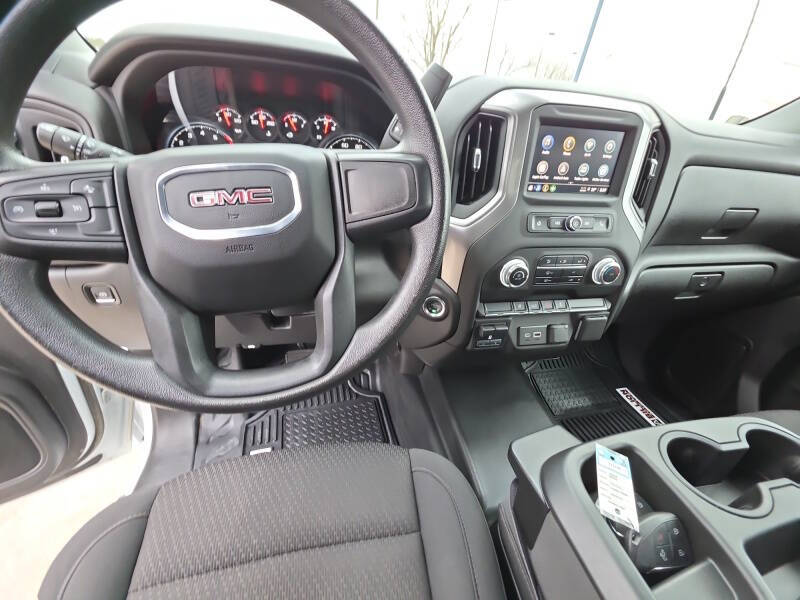 2025 GMC Sierra 2500HD