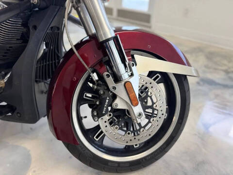 2011 Victory Cross Roads