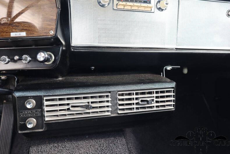 1962 Studebaker GT Hawk