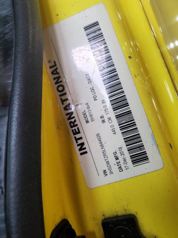 2020 International RH613