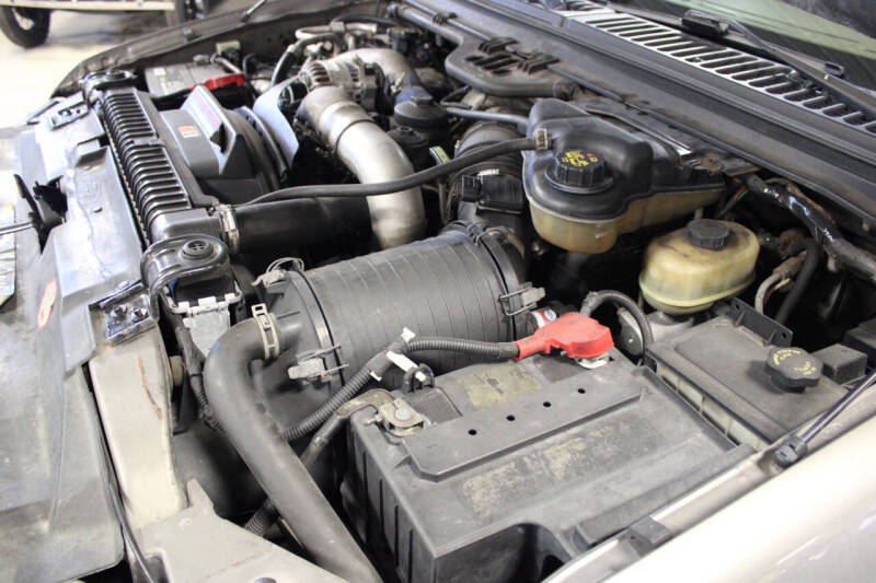 2004 Ford Excursion Limited