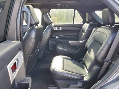 2022 Ford Explorer ST-Line