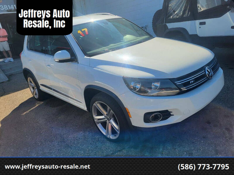 2016 Volkswagen Tiguan R-Line's photo