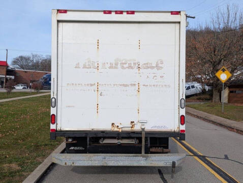 2017 Ford E-Series E-450 SD