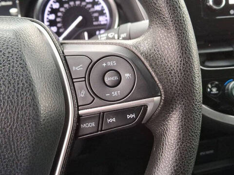 2021 Toyota Camry Hybrid LE