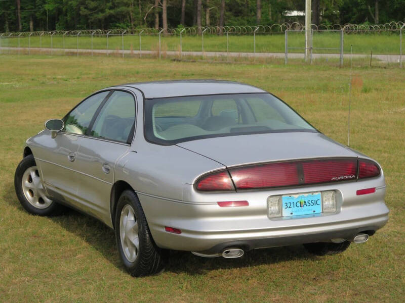 1999 Oldsmobile Aurora