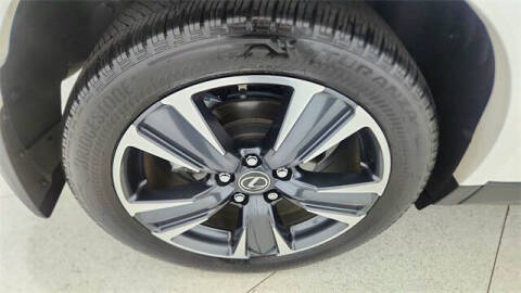 2023 Lexus UX 250h Premium