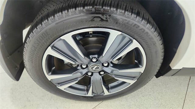 2023 Lexus UX 250h Premium