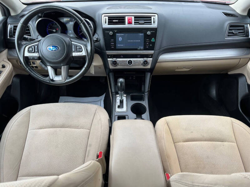 2017 Subaru Outback 2.5i Premium