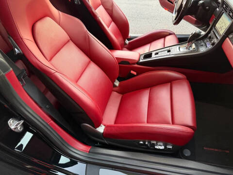 2015 Porsche 911 Turbo S