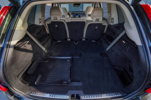 2018 Volvo XC90 T6 Inscription