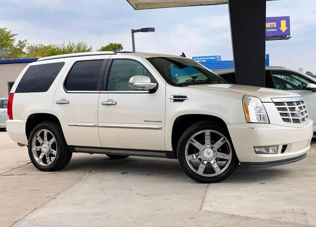 2010 Cadillac Escalade Premium