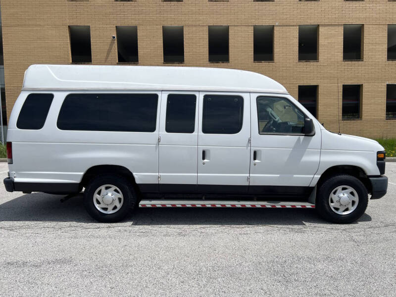 2013 Ford E-Series E-250