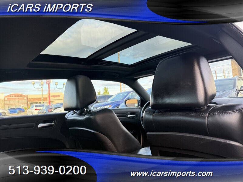 2013 Chrysler 300 Glacier Edition