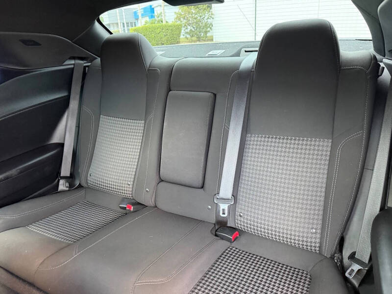 2018 Dodge Challenger SXT