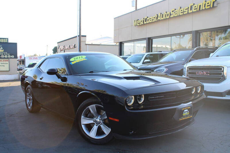 2016 Dodge Challenger SXT