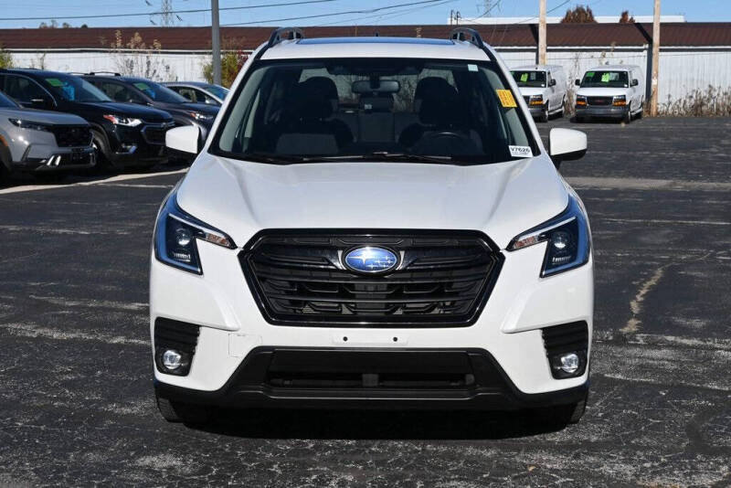 2024 Subaru Forester Premium