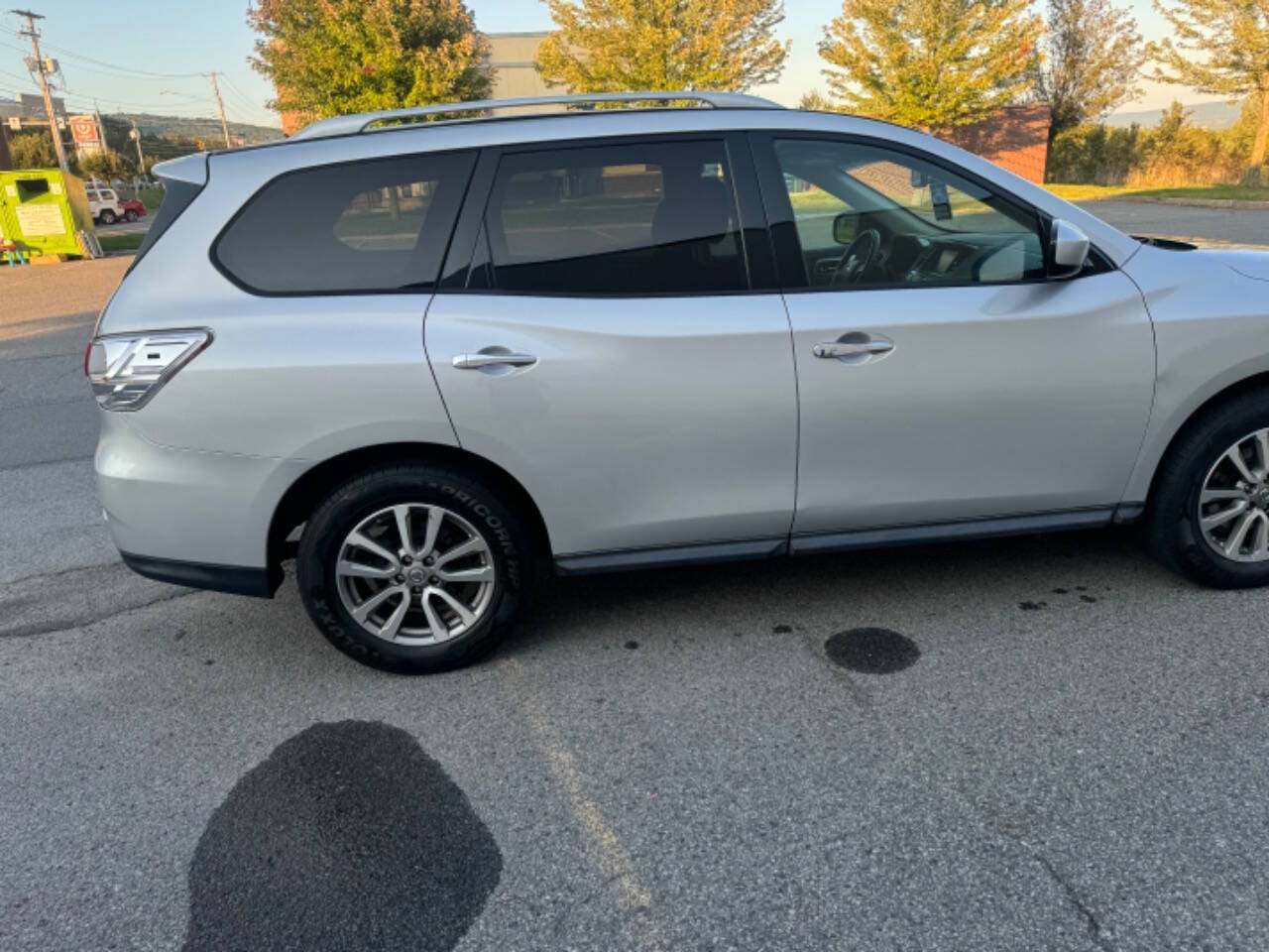 2015 Nissan Pathfinder for sale at Commonwealth Motors LLC in Moosic, PA