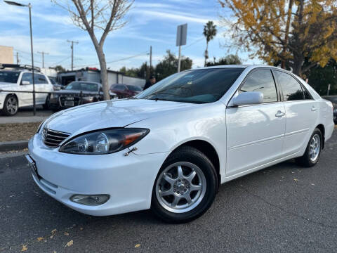 2004 Toyota Camry