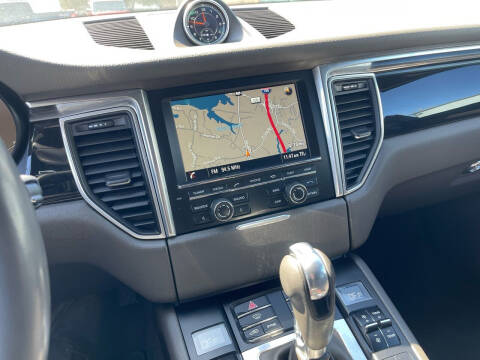 2016 Porsche Macan S