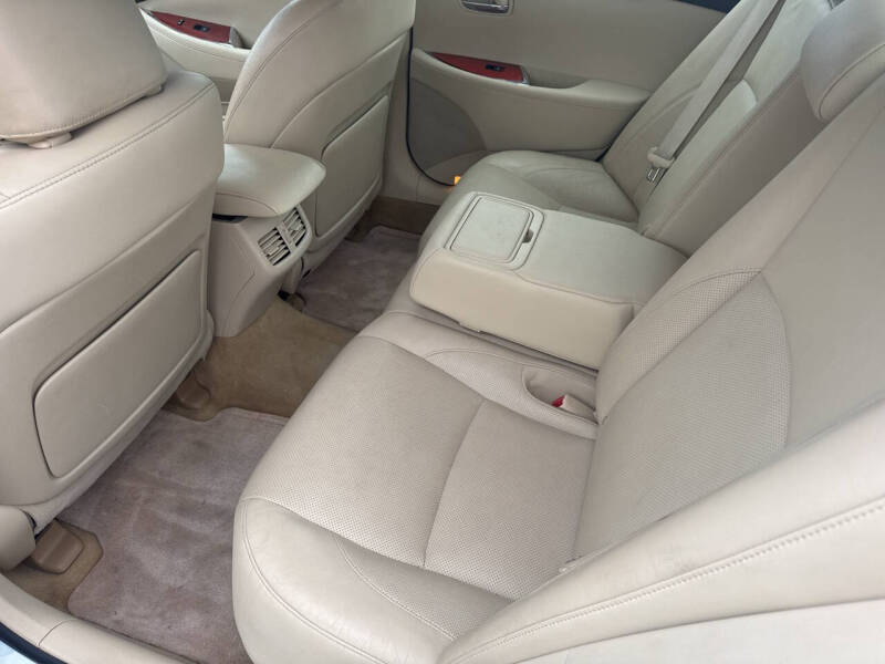 2011 Lexus ES 350