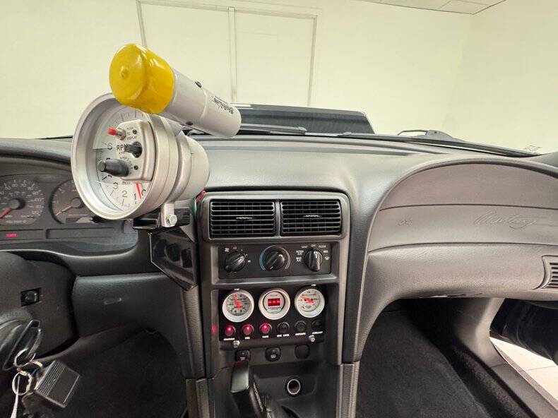 2000 Ford Mustang GT