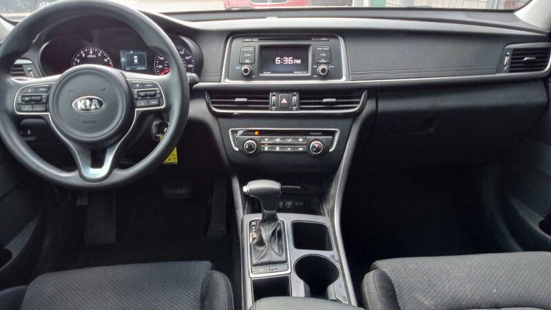 2016 Kia Optima LX