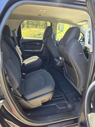 2011 GMC Acadia SLE
