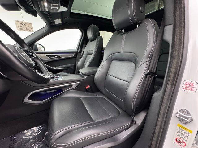 2024 Jaguar F-PACE P250 R-Dynamic S