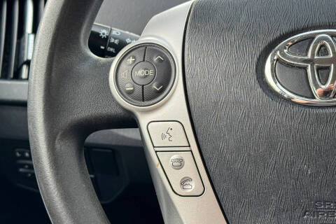 2014 Toyota Prius Three