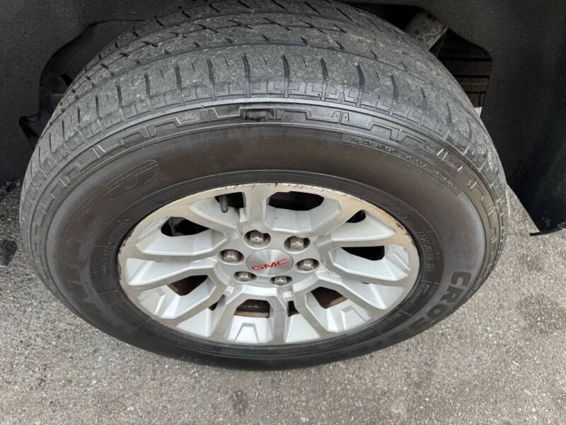 2016 GMC Yukon XL SLE