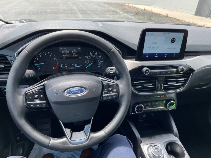 2022 Ford Escape SE