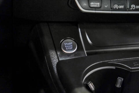 2017 Audi A4 2.0T quattro Premium