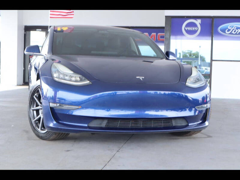 2019 Tesla Model 3 Performance