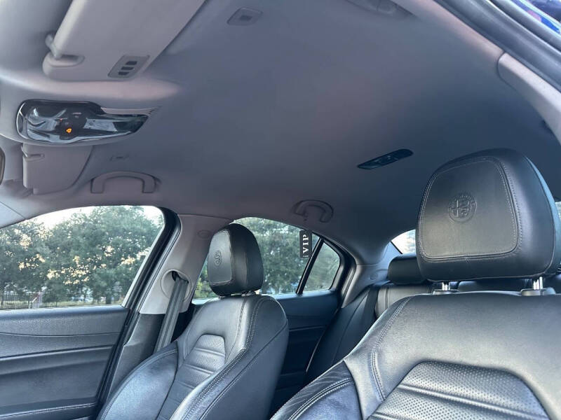 2017 Alfa Romeo Giulia Ti