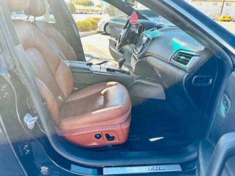 2016 Maserati Ghibli