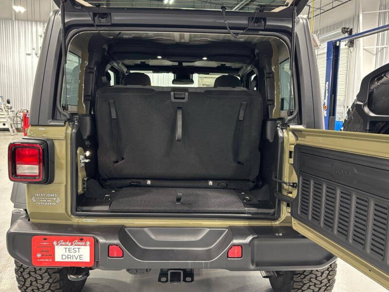 2025 Jeep Wrangler Willys