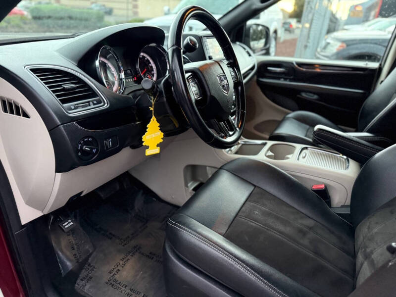 2020 Dodge Grand Caravan SXT