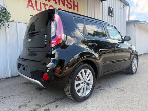 2017 Kia Soul +