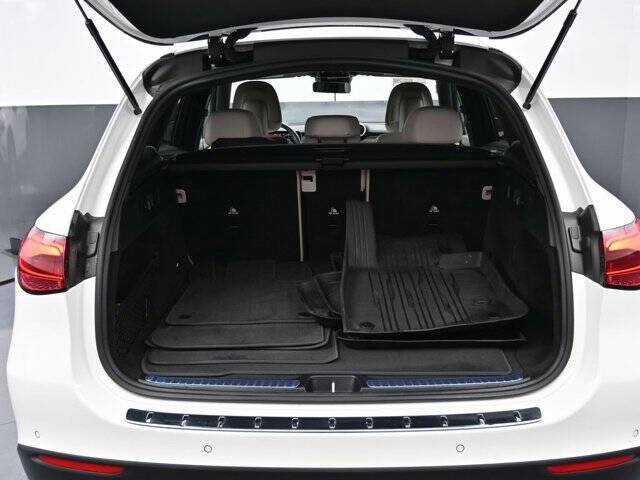 2023 Mercedes-Benz GLC GLC 300