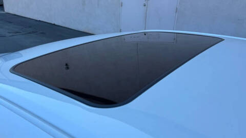 2016 Toyota Avalon Hybrid XLE Premium